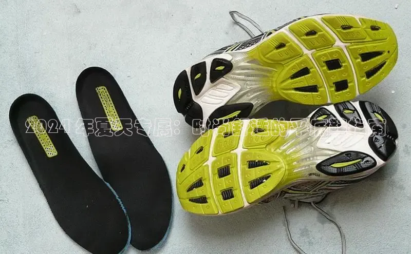 B体育官方网站入口官网百度智能云2024 年夏天专属：时尚舒适的平底鞋指南