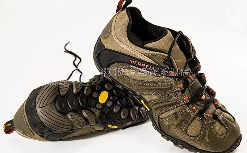 bsports网页版登录官方入口百度安全社区运动鞋尺码速查：找到适合您的完美贴合，让双
脚尽情奔跑