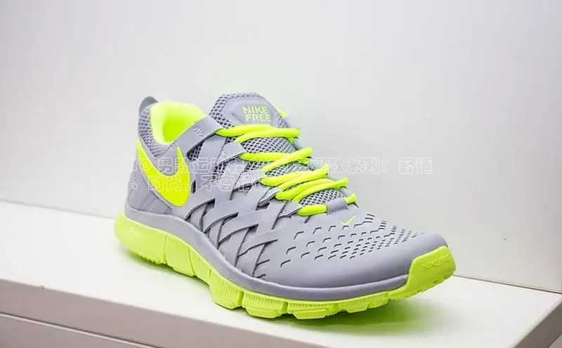 bsports必一中国神思电子YO 男款运动鞋 2024 年爆款系列：舒适
、时尚，不容错过