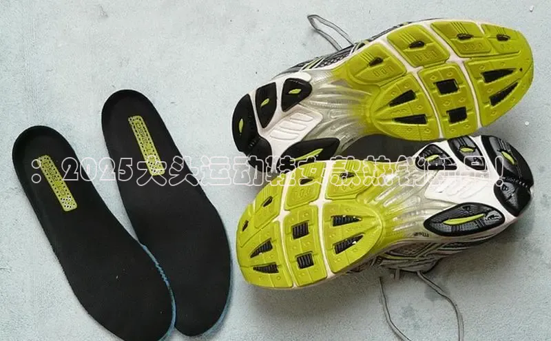 ：2025大头运动鞋女款热销新品！